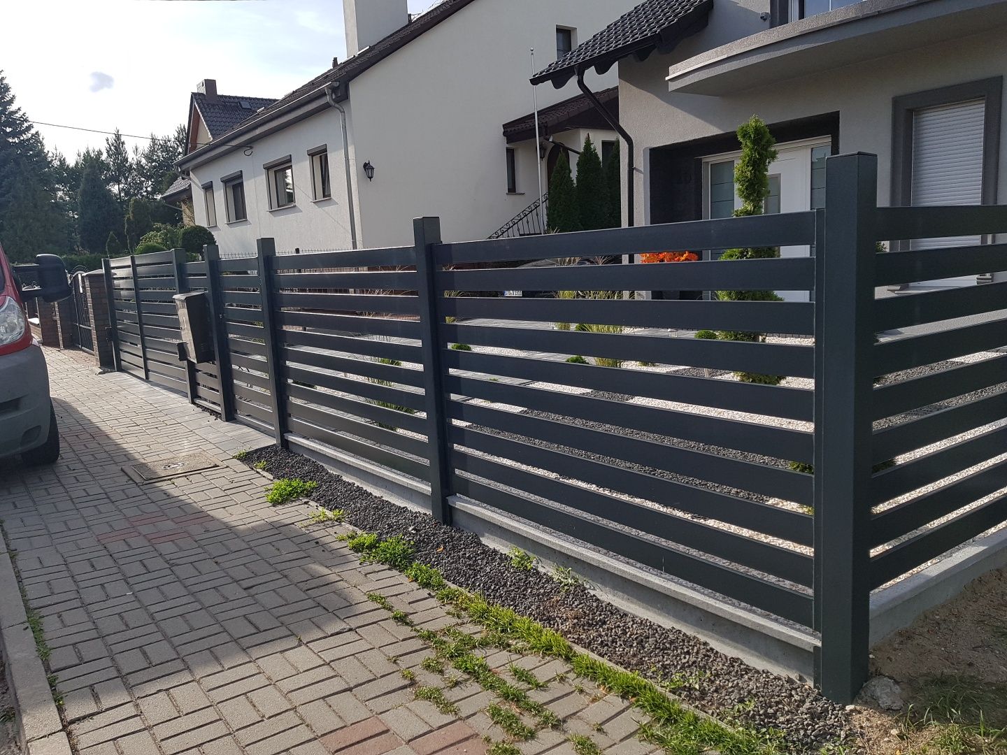 Ogrodzenie, brama