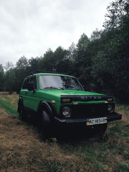 Автомобіль НИВА 2121