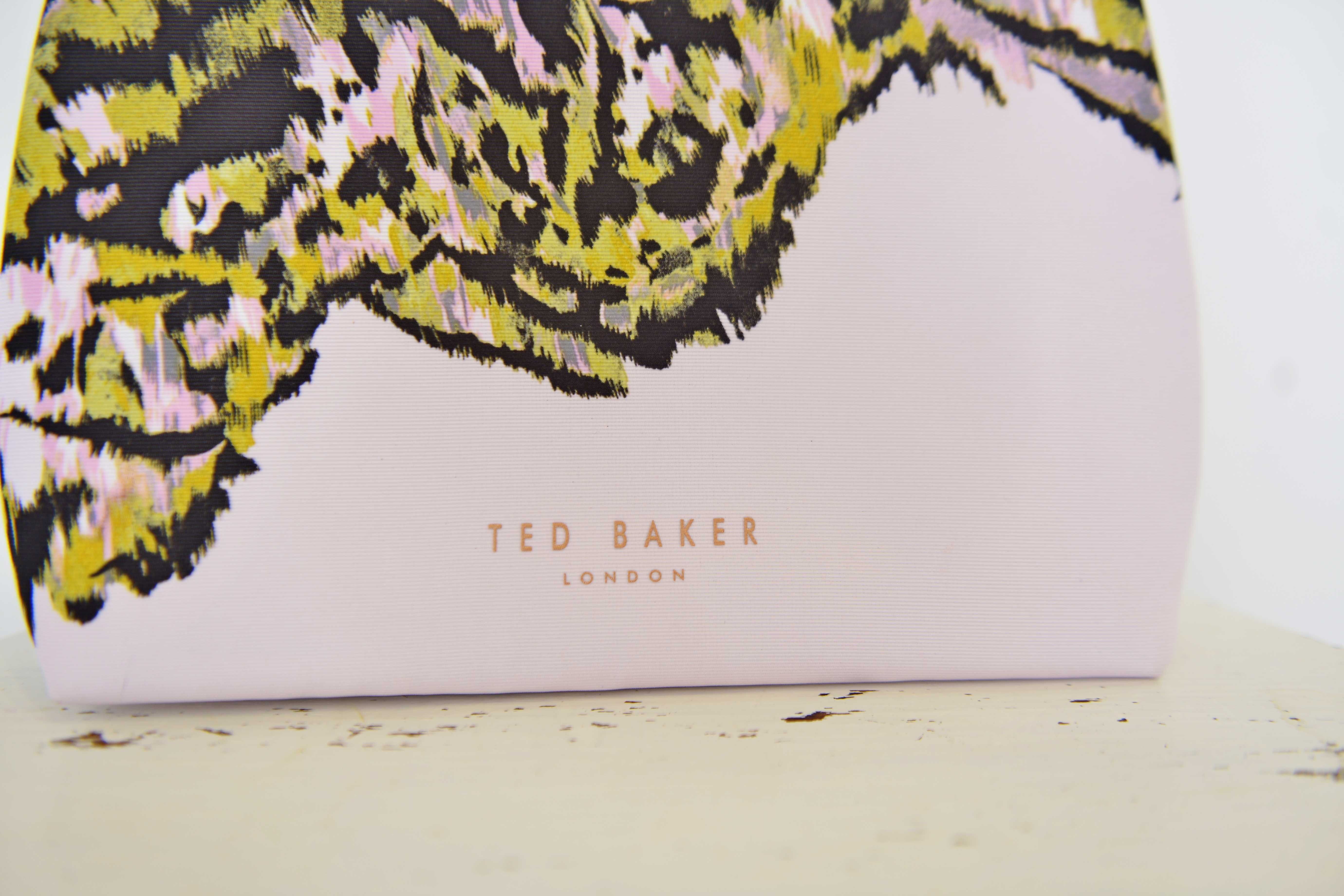 kosmetyczka TED BAKER nowa