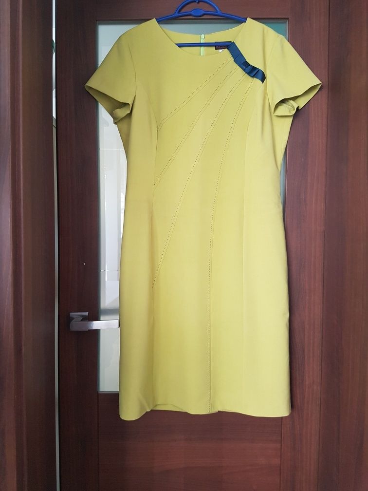 Sukienka wizytowa w kolorze limonkowym  roz. 44