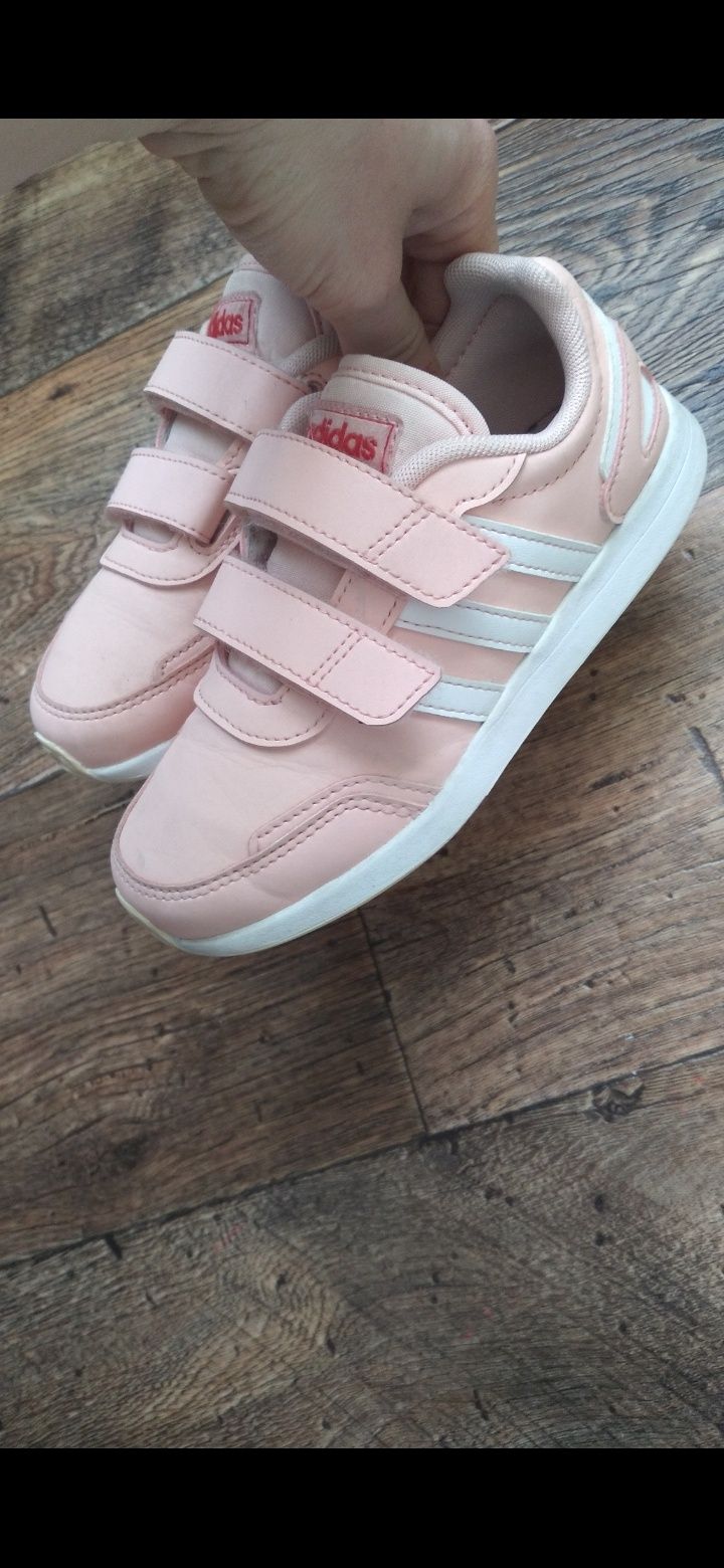 Różowe buciki adidas dla dziewczynki na rzepy 29