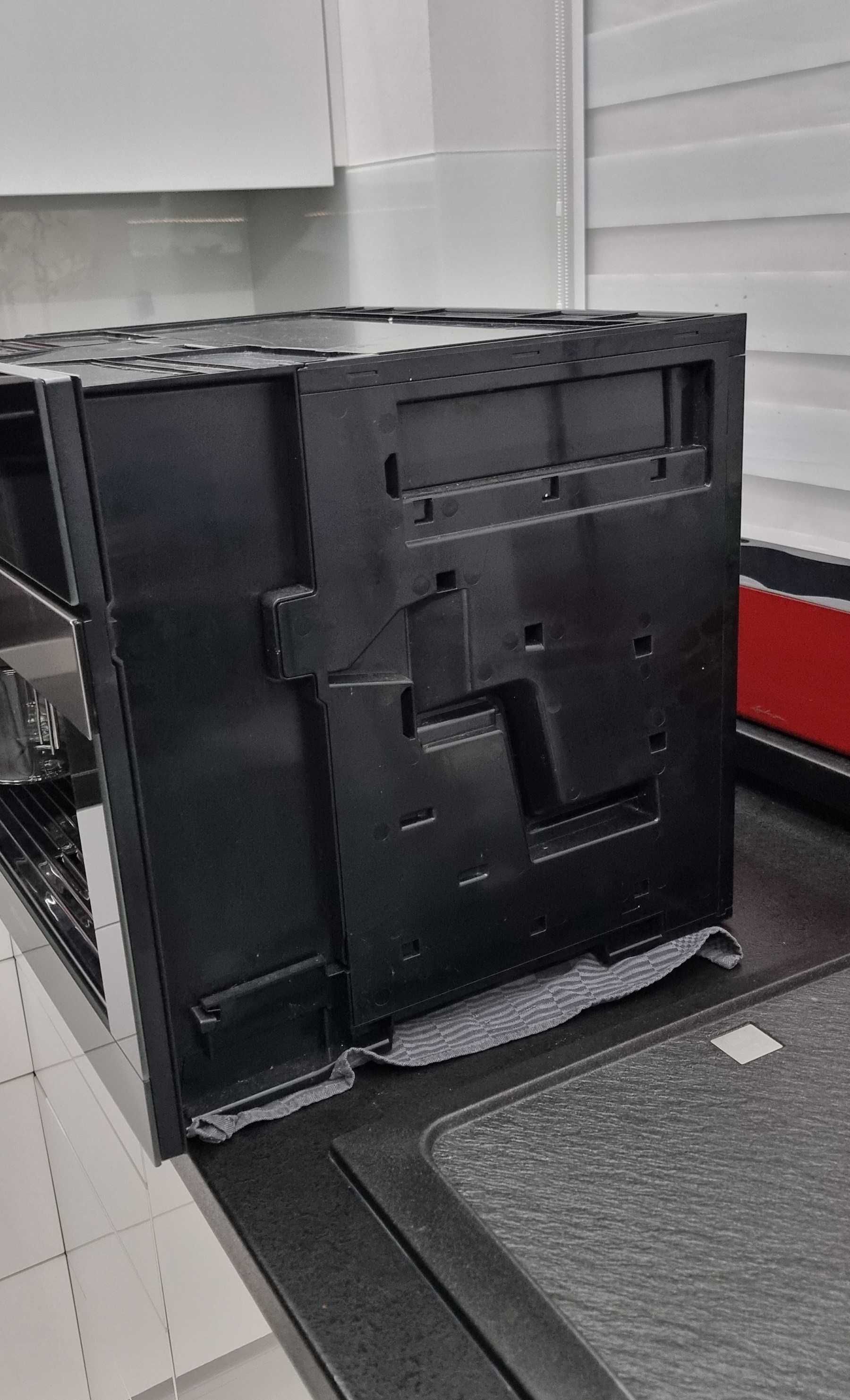 Kawiarka / ekspres do kawy Miele CVA 7840, OneTouch for Two, AutoClean