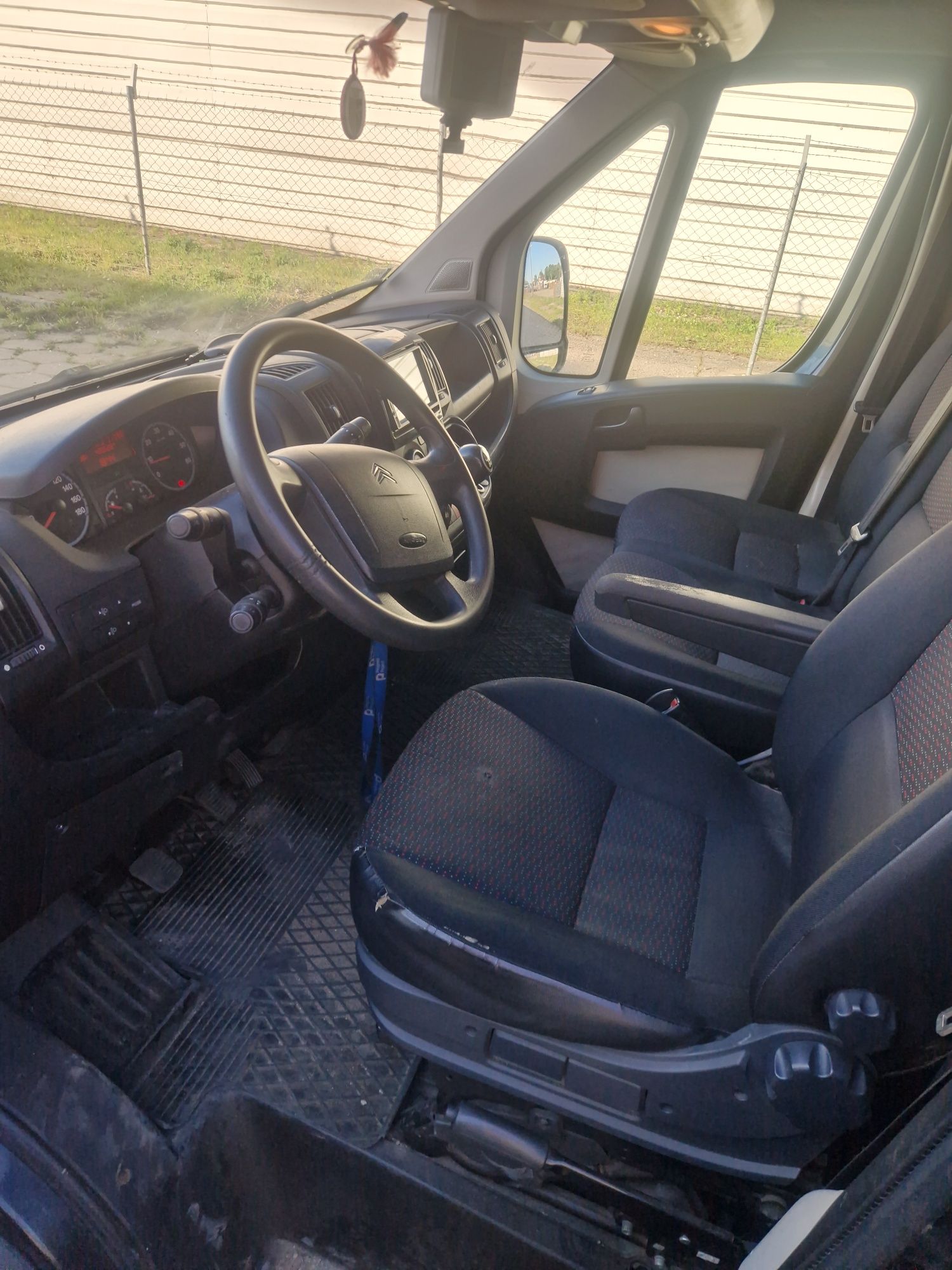 Citroen jumper 2.2 hdi 9osób brygadówka