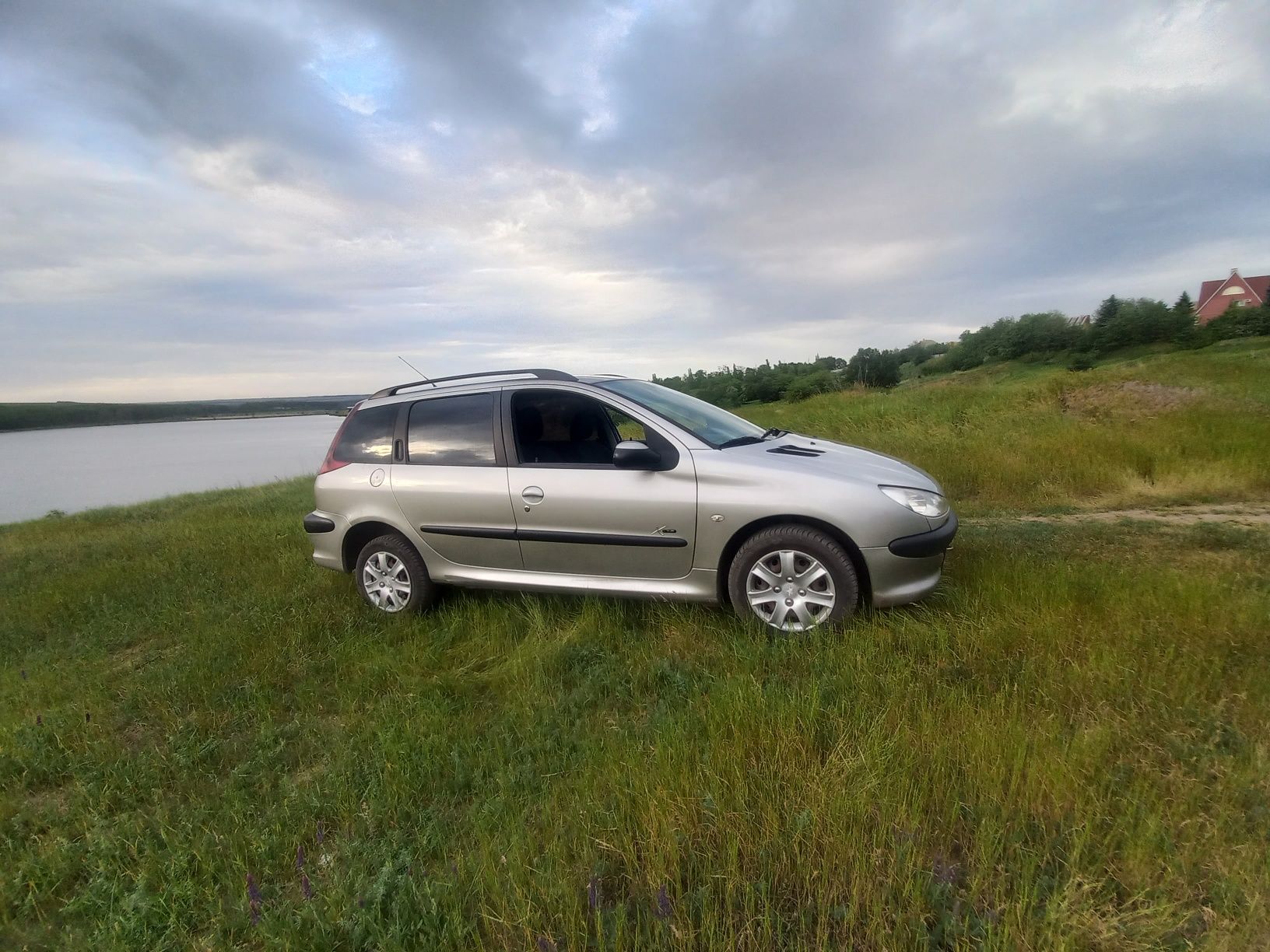 Peugeot 206 sw 1.4