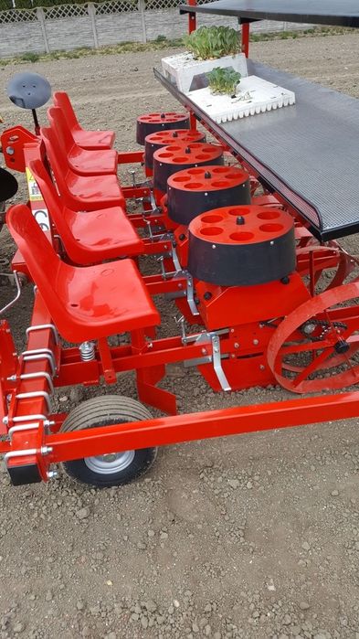 Sadzarka karuzelowa NOWA POLECAM. ( siewnik )