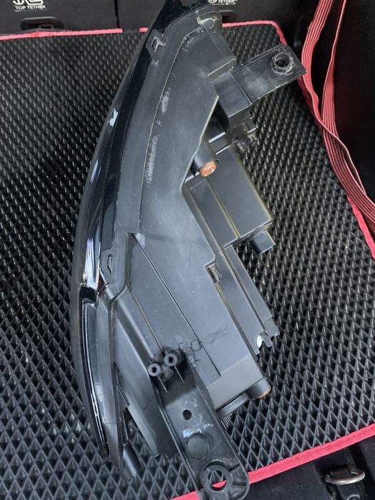 Фара Jeep kompass  ксенон , Ліва