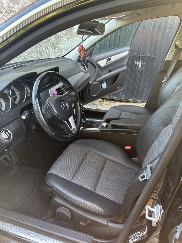 Mercedes C220 Avantguard