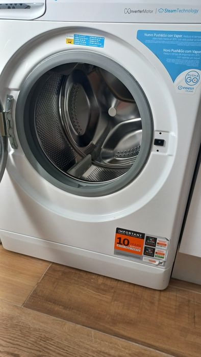 Maquina de lavar roupa