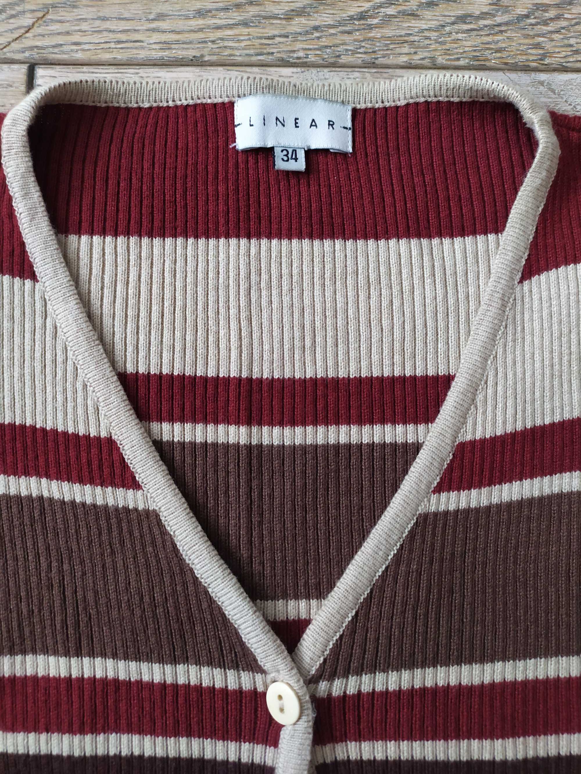 Kolorowy sweter w serek paski na guziki Linear