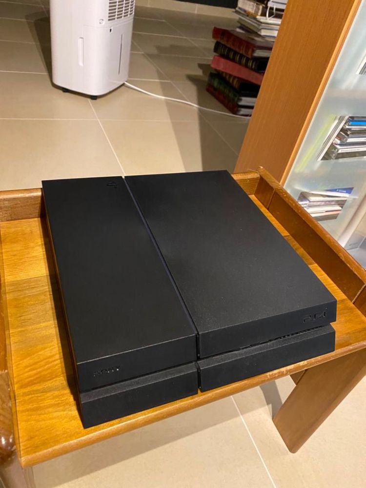 Sony Playstation PS4 1TB