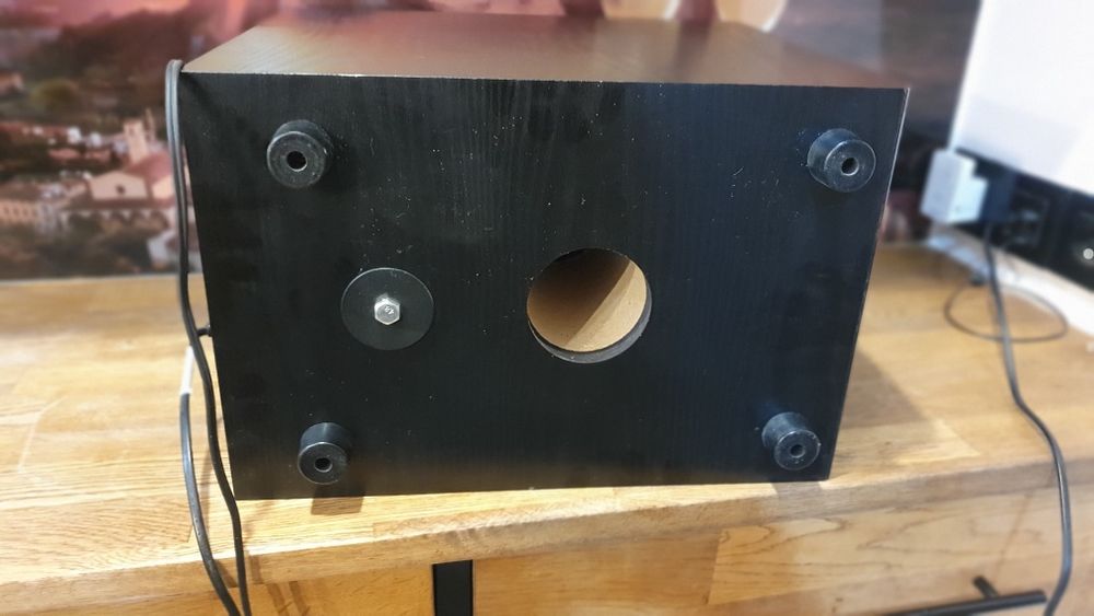 Subwoofer Dali trio av 8