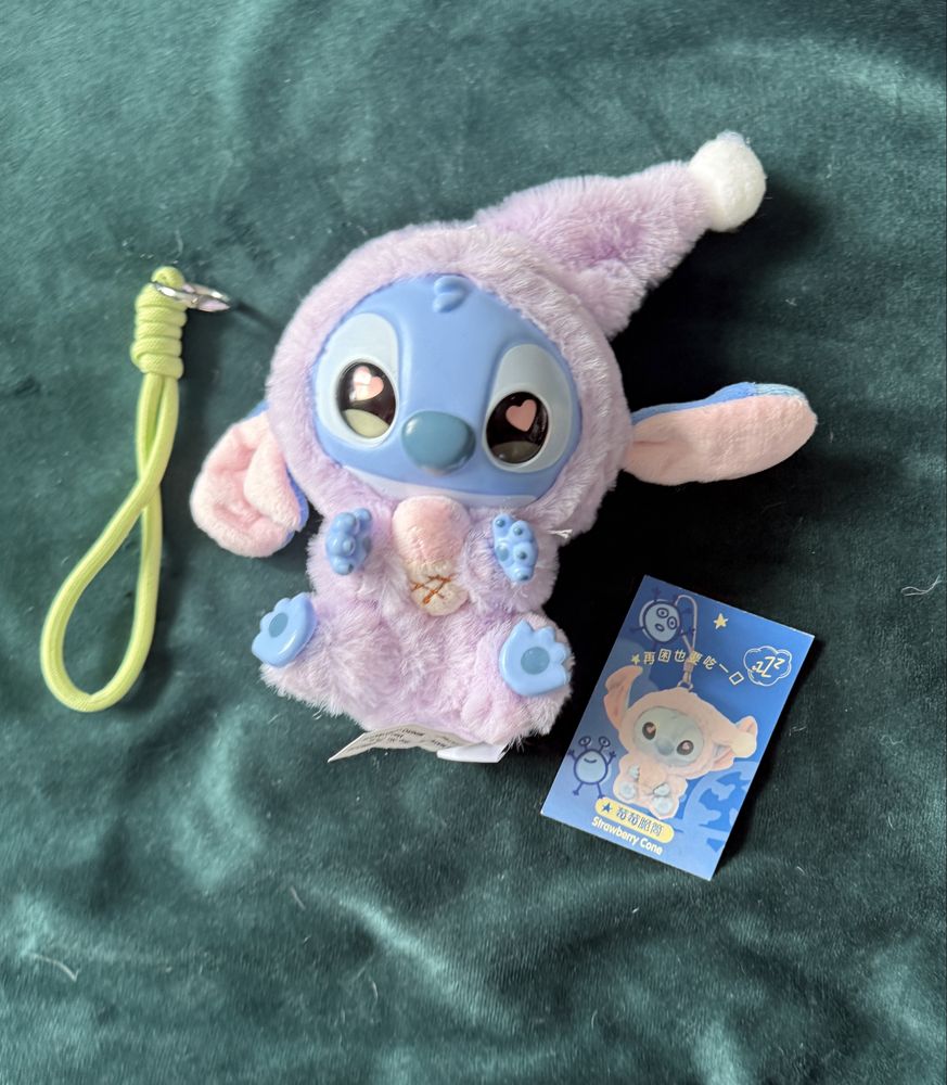 Stitch brelok pluszak, zawieszka jak labubu