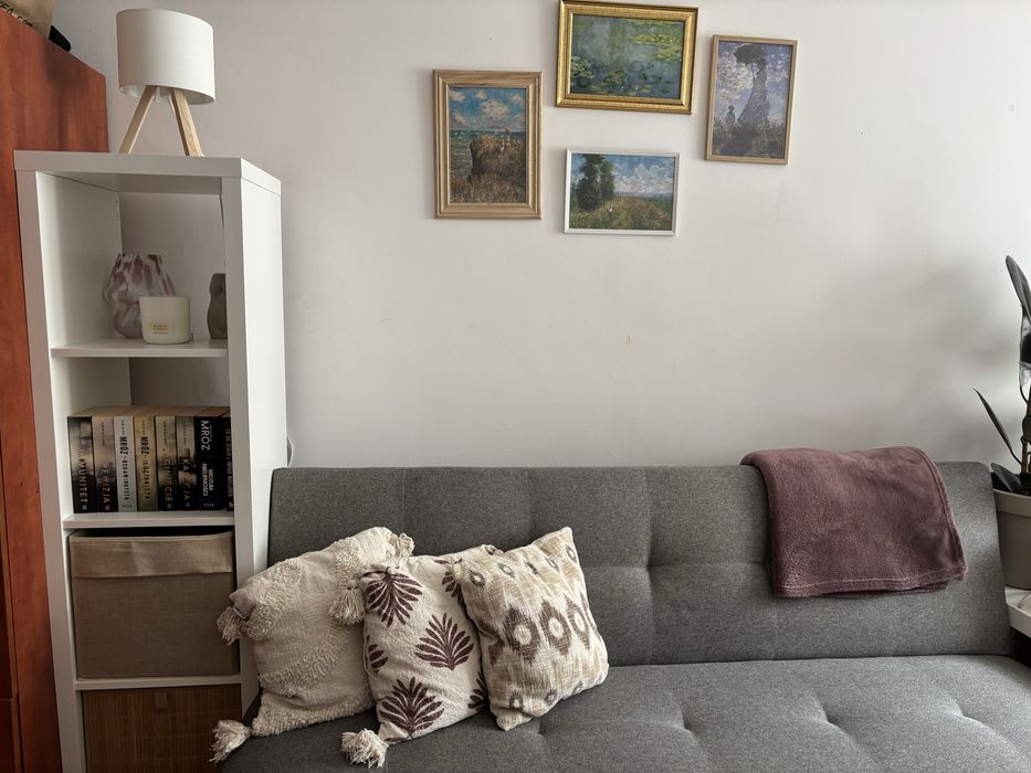 Biały regał Kallax