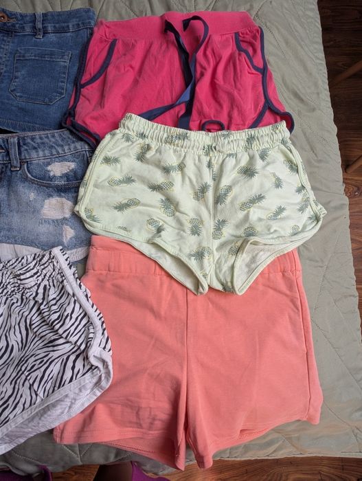 Krótkie spodenki szorty dla dziewczynki jeansowe bawełniane na wf 146