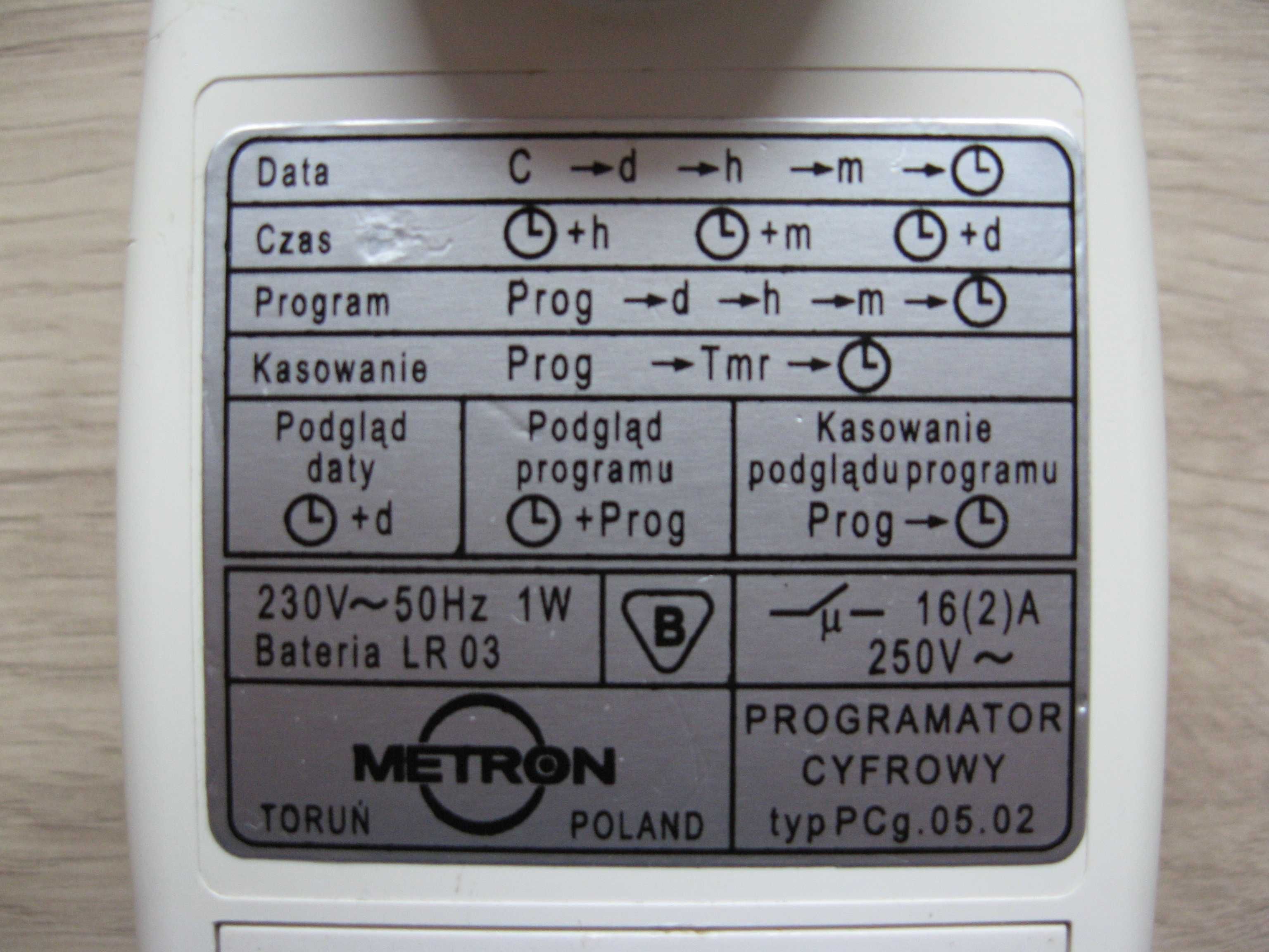Timer programator czasowy cyfrowy polski metron