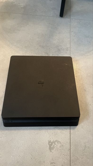 PlayStation 4 Slim • Оригінал • Працює ідеально