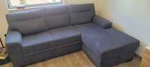 Sofá-cama com Chaise + Arrumação (JOM) – Quase Novo – Covilhã
