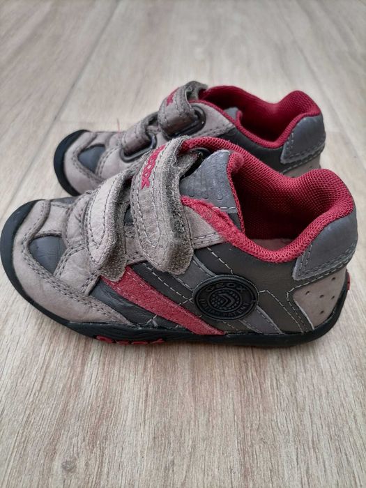 Sapatilhas GEOX de menino nº 23 - BOM ESTADO - Portes Incluídos