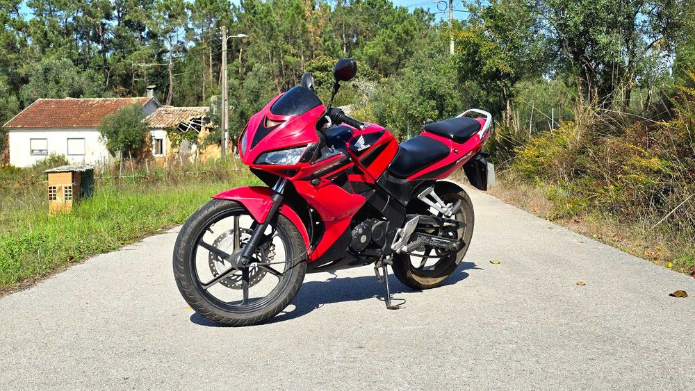 Honda  CBR  125R