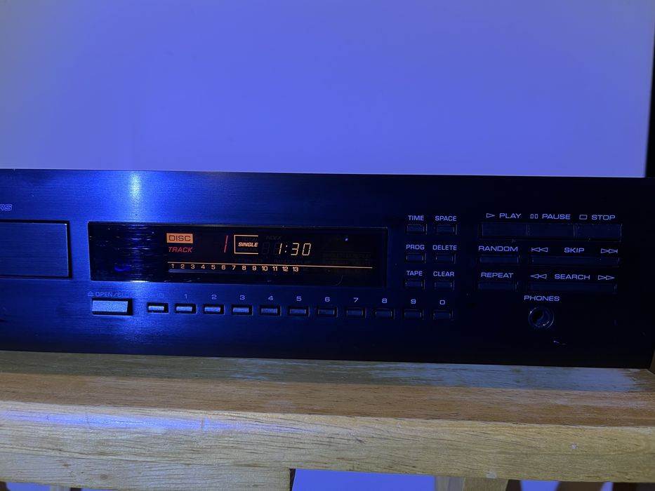 Odtwarzacz  cd Yamaha  CDX 530E