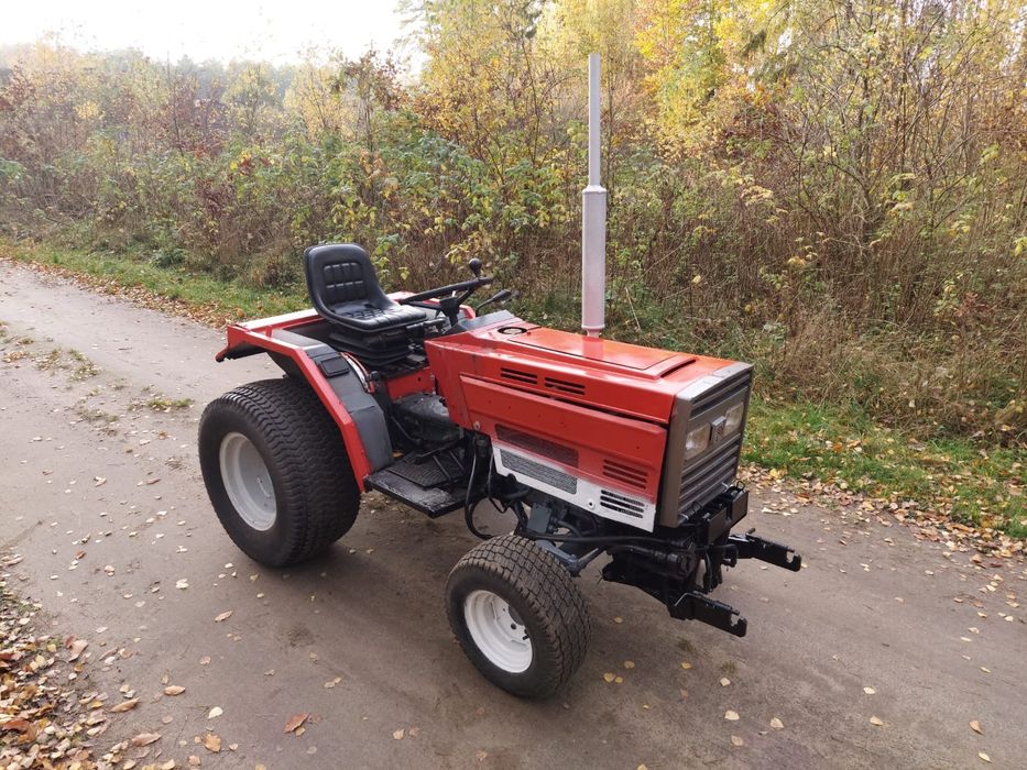 traktorek ciągniczek ogrodniczy shibaura 4x4 20 Hp tuz wom sprowadzon