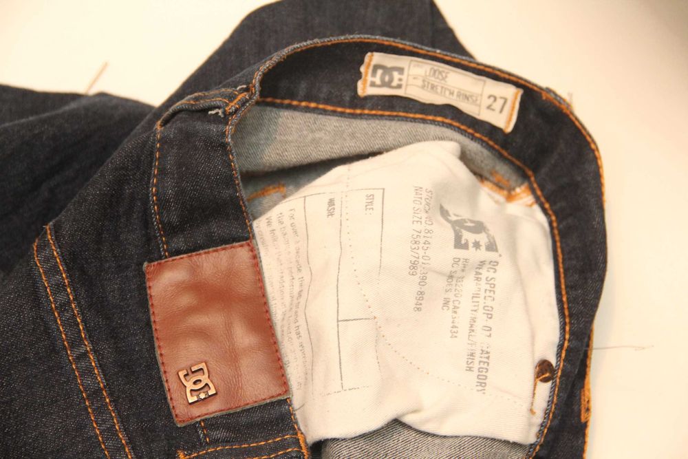 DC Shoe co 27  джинсы деним