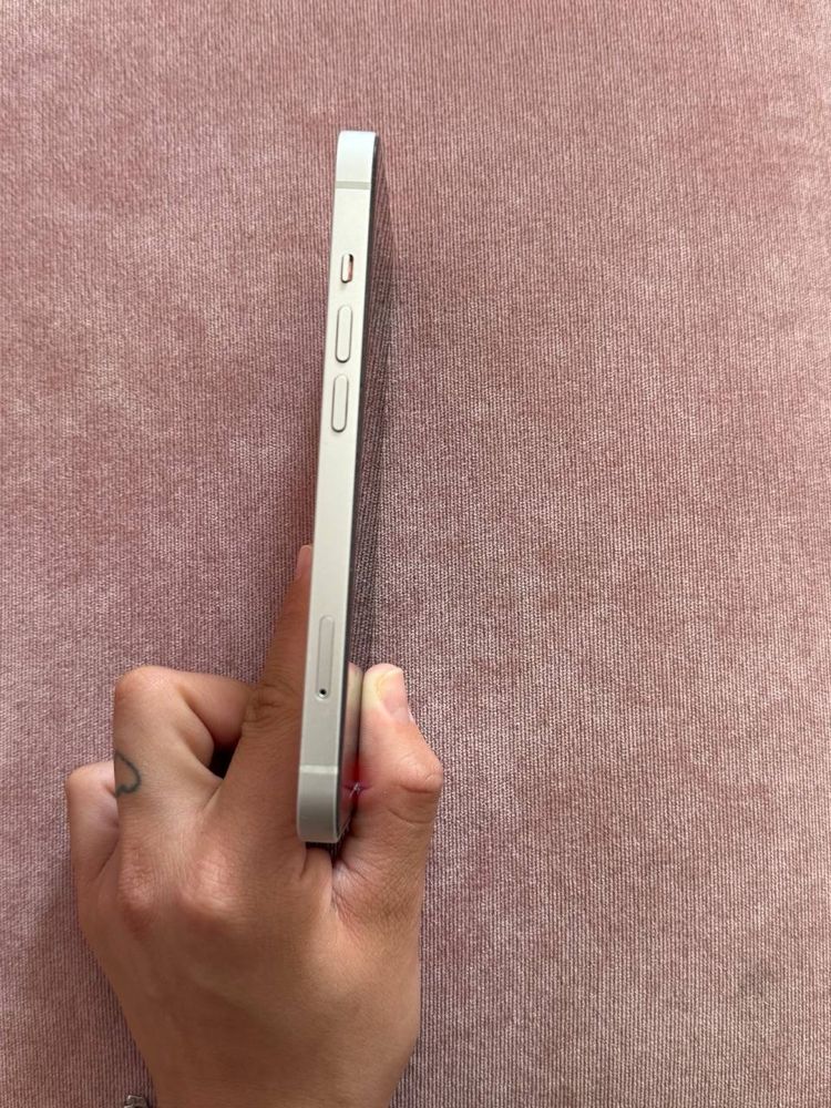 Iphone 13 128/82%