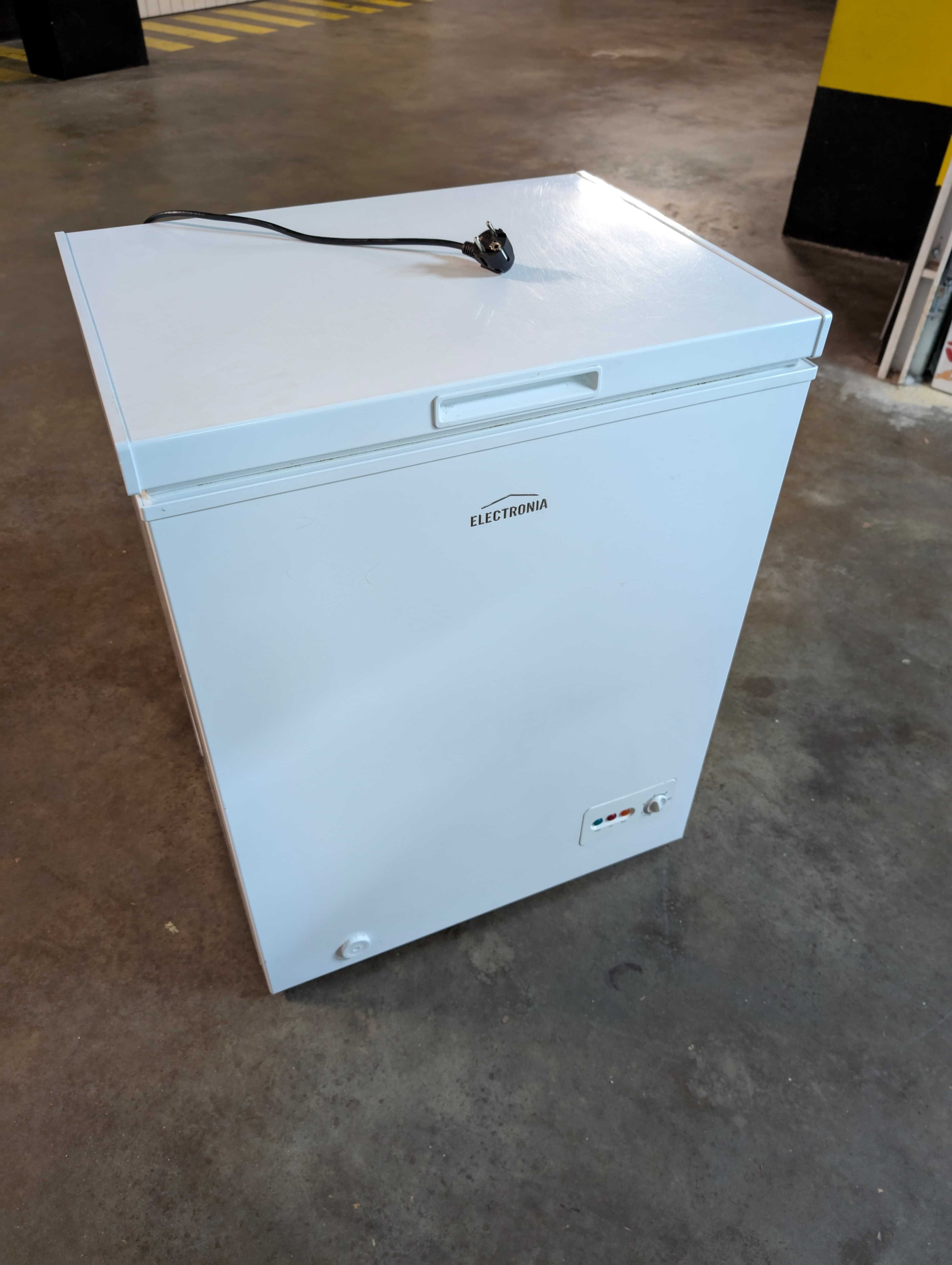 Arca Horizontal Electronia 100L