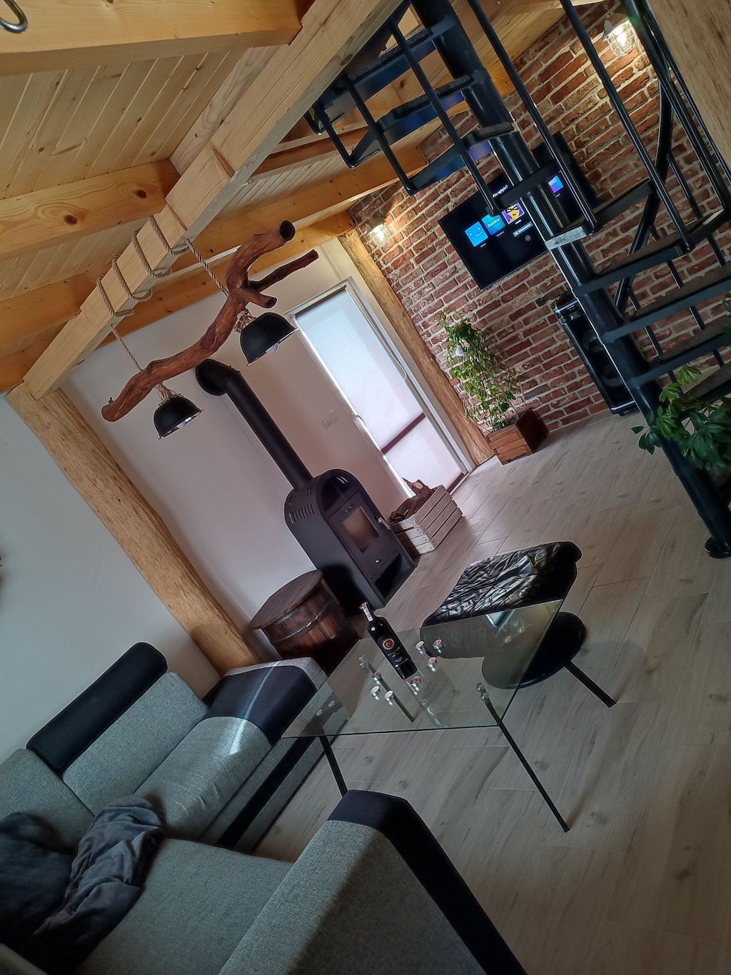 Wnajmę domek pod lasem ! Wolne terminy !