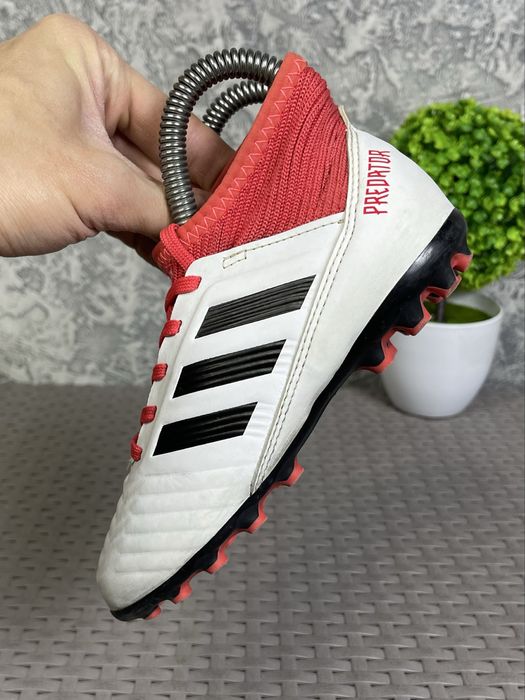 Adidas Predator бутсы копы сороконожки 30 размер детские футбольные
