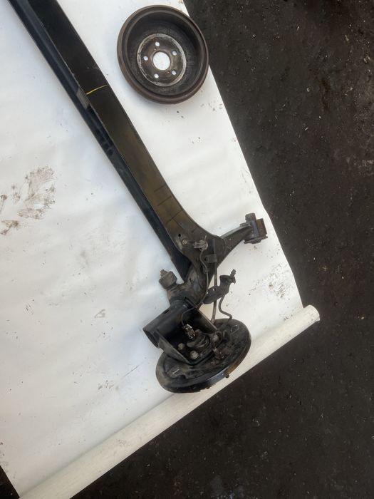 Тойота королла 17 год toyota corolla e18 задняя балка