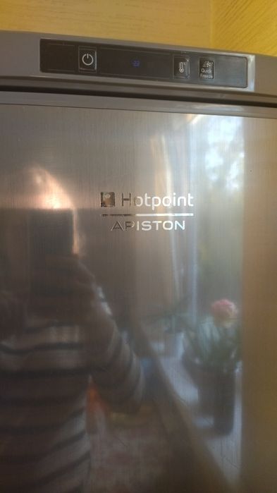 Hotpoint Ariston No Frost морозильна камера Б/у