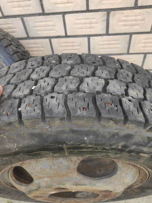 Колеса Uniroyal 215/75 r16c