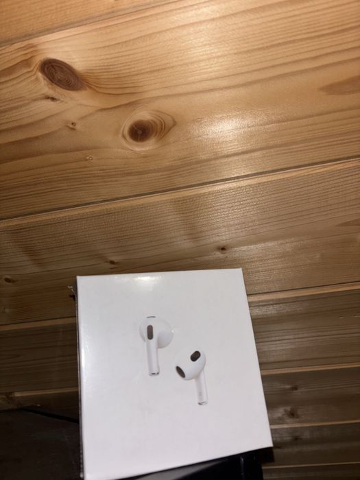 Air pods 4