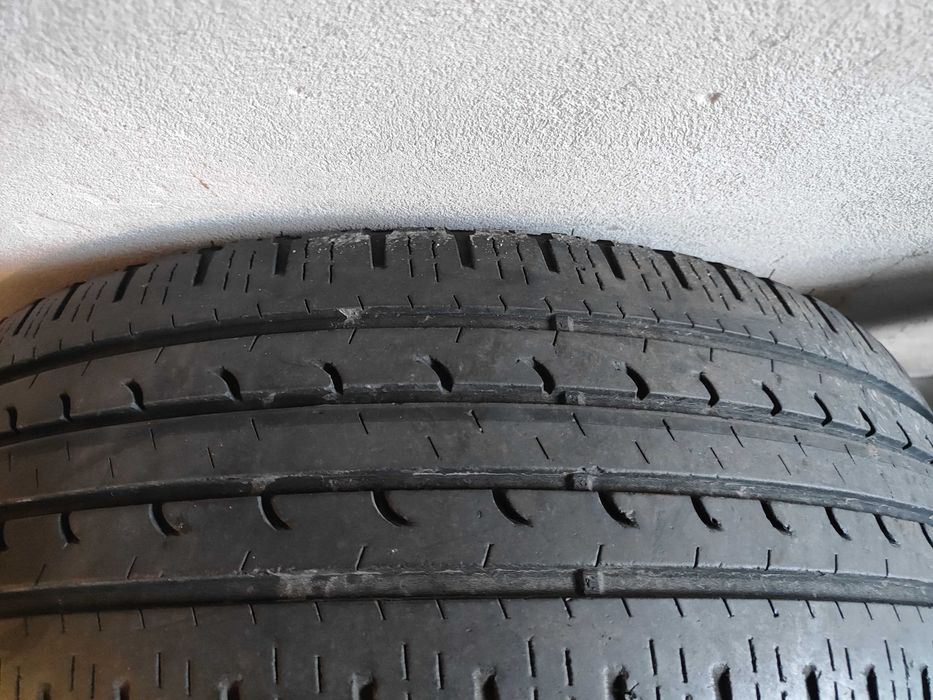 Sprzedam opony całoroczne Goodyear 225/65 r17