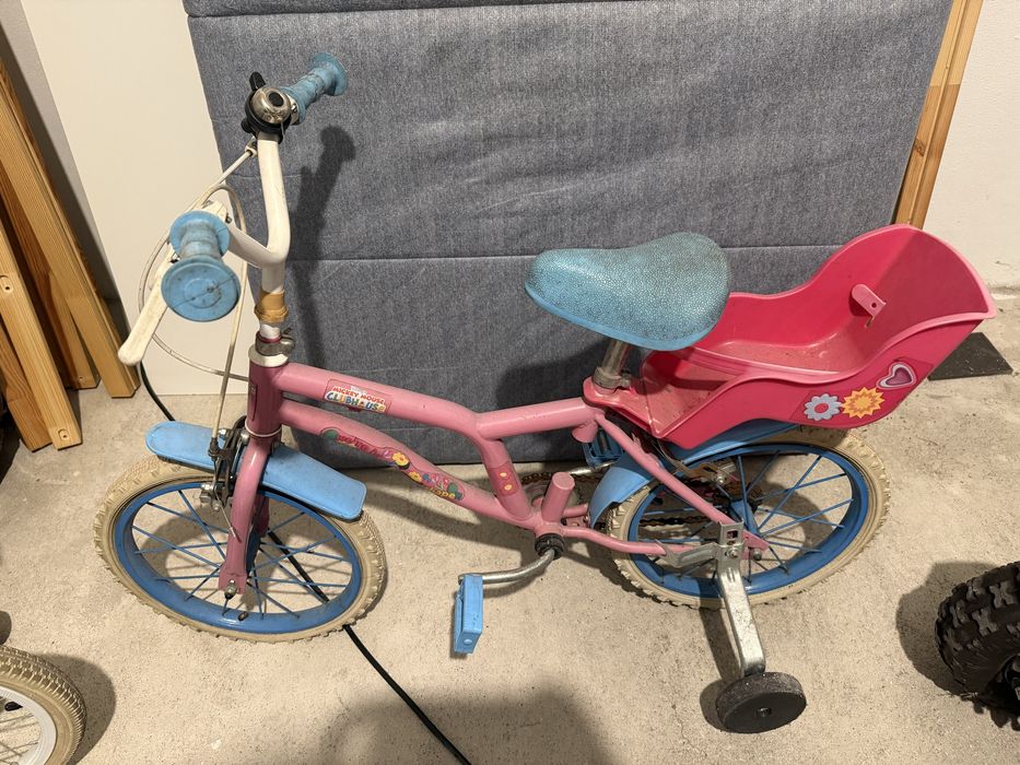 Vemdo bicicleta de menina usada