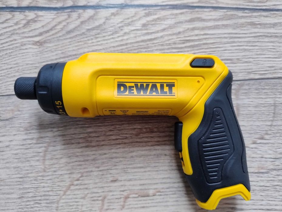 DeWalt Wkrętak żyroskopowy 7,2V