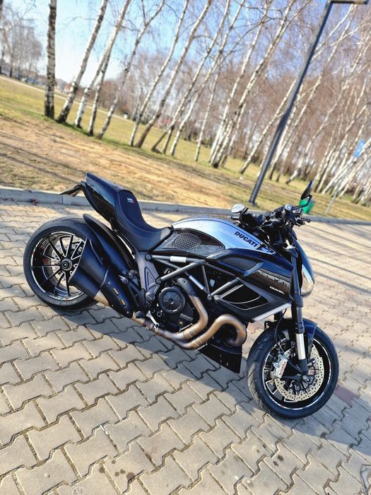 Ducati Diavel 1200