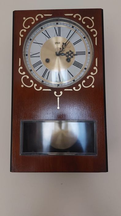 Zegar Metron 1982 rok, po renowacji z instrukcją