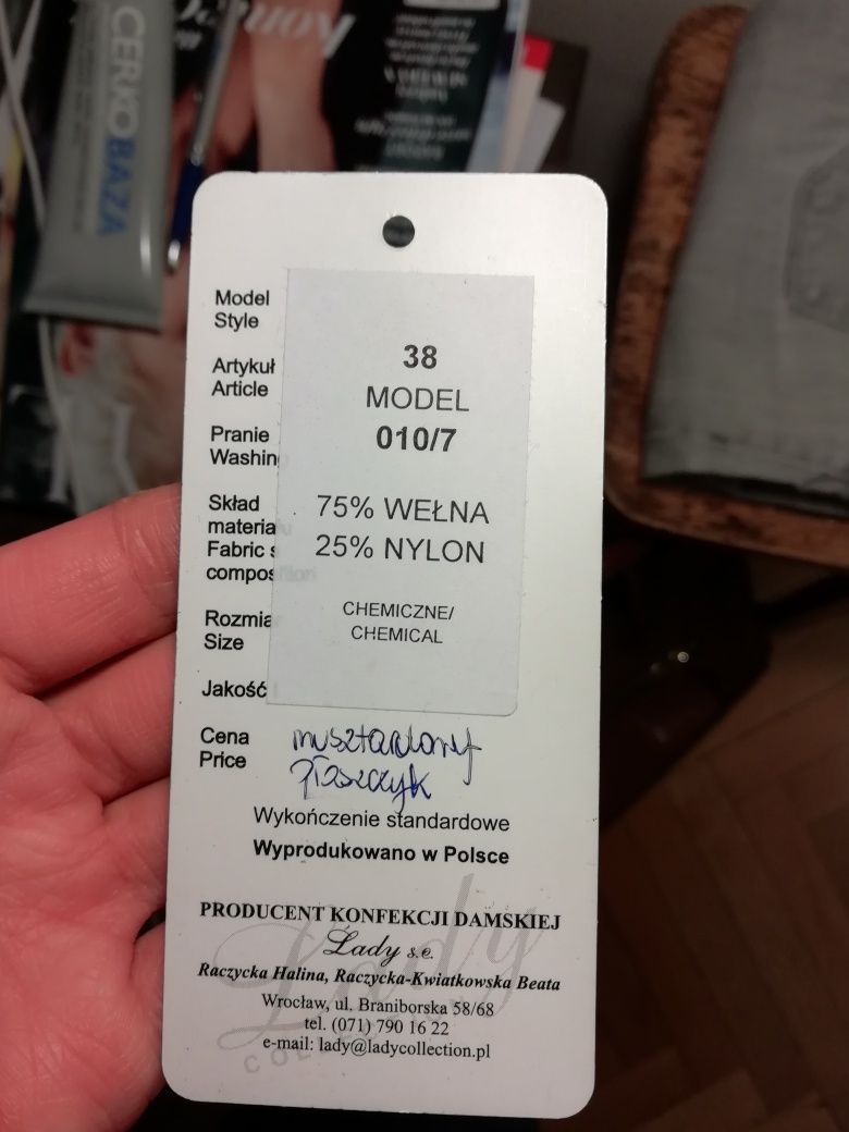 Płaszcz wełniany, musztardowy, r. 38, polskiej firmy Lady