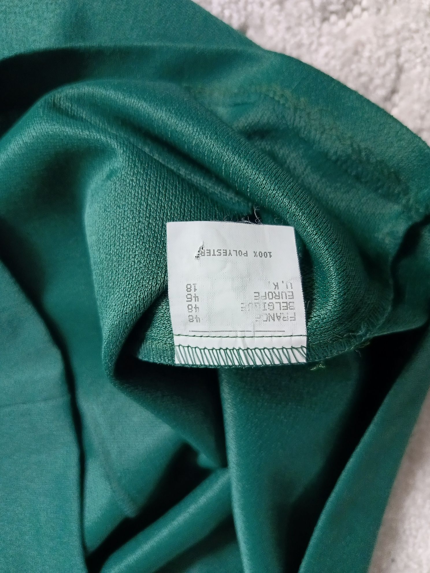 Zielona sukienka bez rękawów z guzikami, butelkowa zieleń 48 4XL Daxon