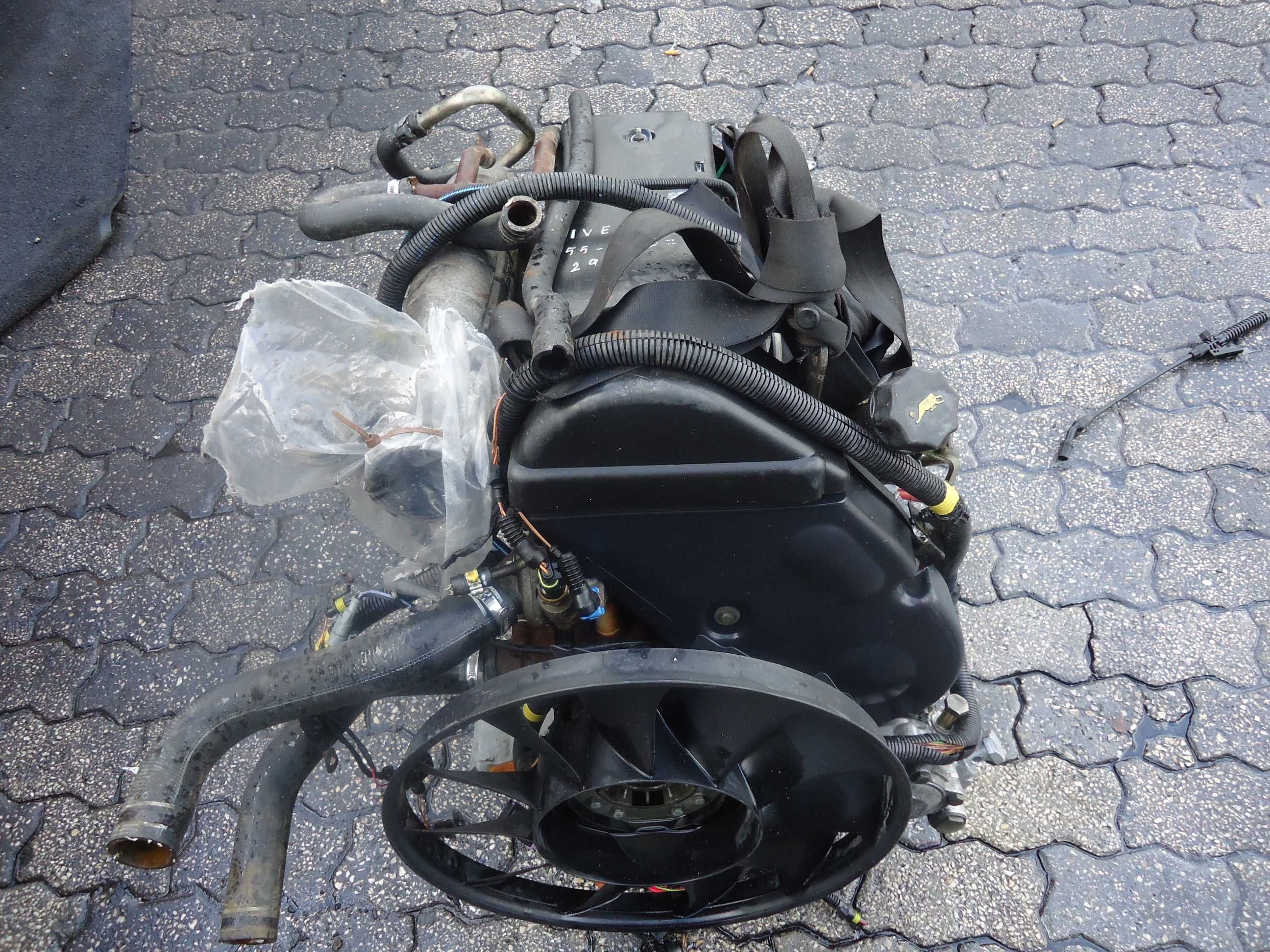 Motor Iveco 29L9 2.8D 90cv (8140.63) de 2000 (bomba de cabo)