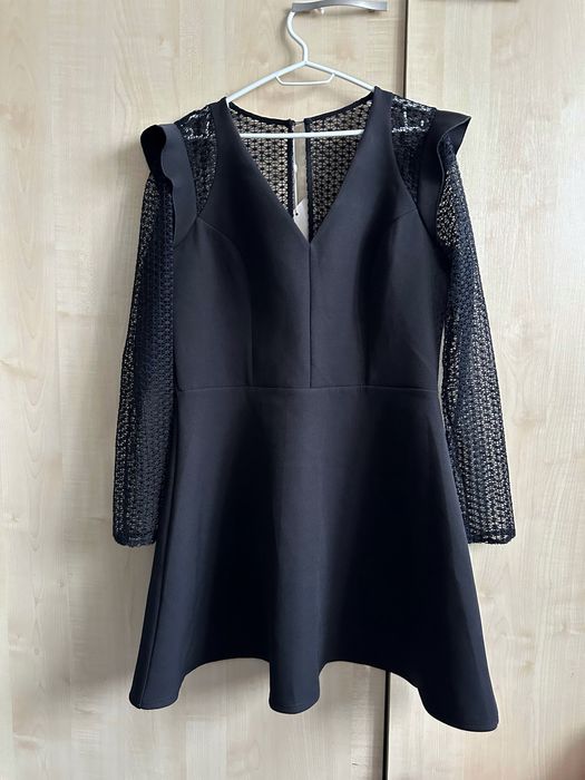 Чорна міні сукня