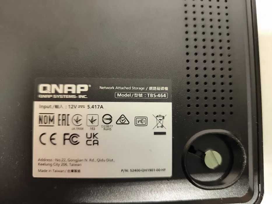 QNAP TBS-464 8GB + 4x2TB WD Red NVME