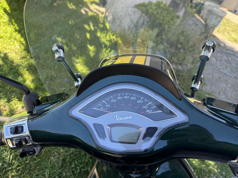 Vendo Vespa Sprint 50cm3 como nova