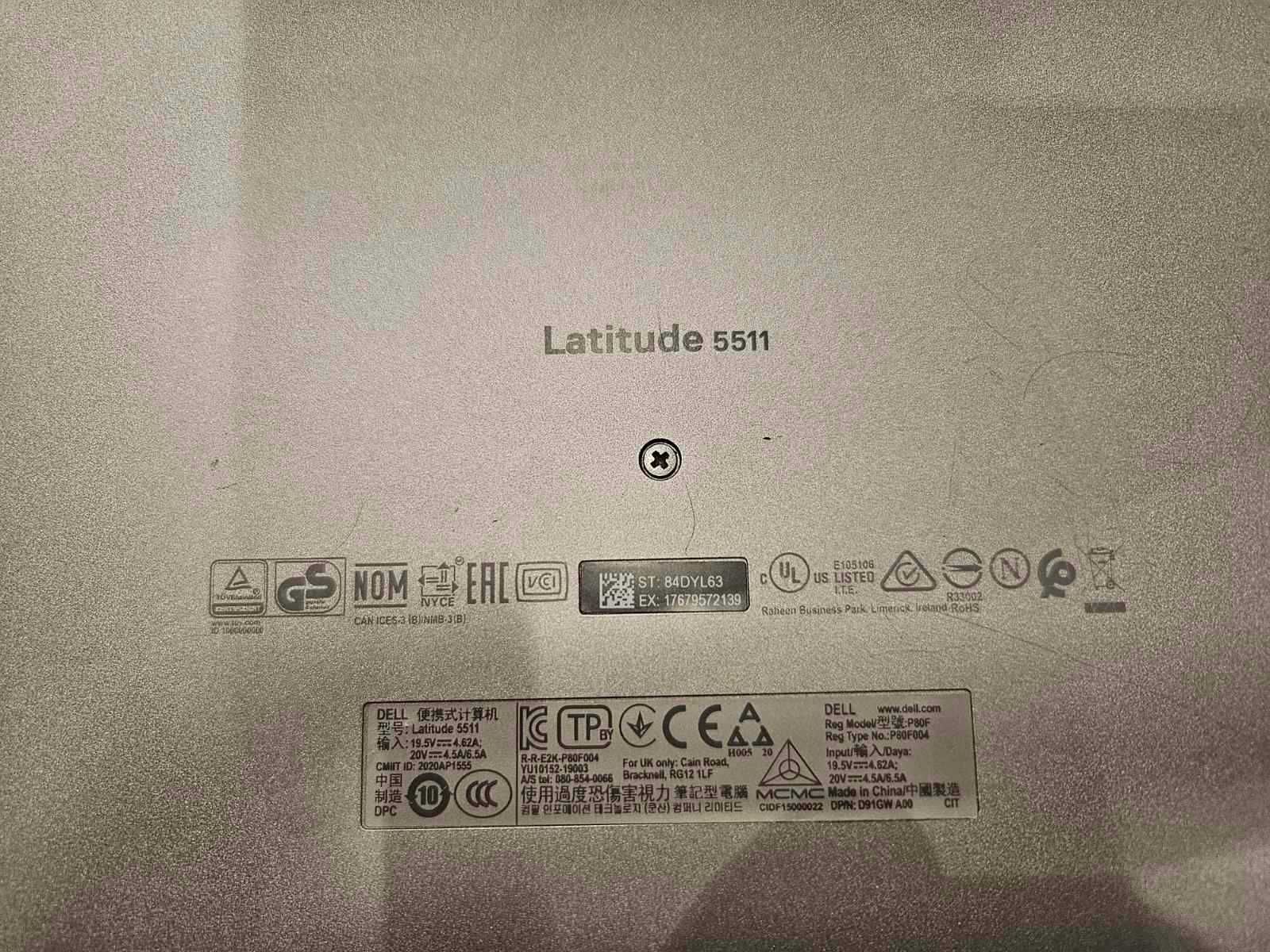 Laptop Dell Latitude 5511 - i7/32Gb/1TB SSD, stacja dokująca GRATIS!