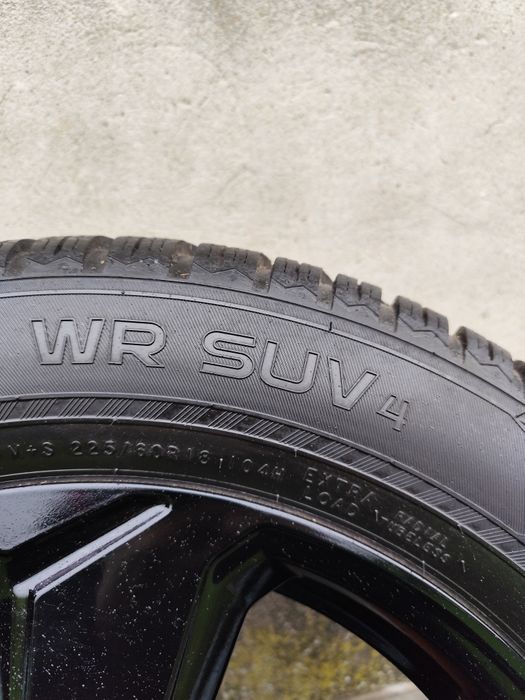 Felgi z oponami Toyota