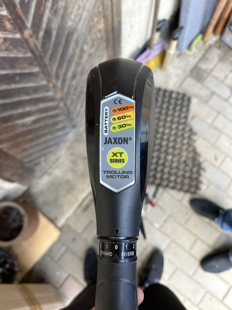 silnik zaburtowy elektryczny jaxon 55 LBS