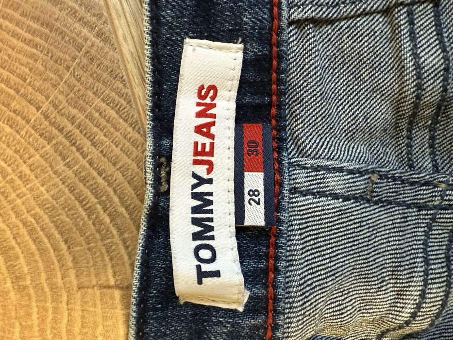 Джинси mom жіночі tommy hilfiger W28 L30