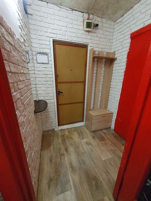 Продам 1к квартиру Тополь 2